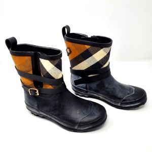 Burberry Holloway Moto Rain Boots